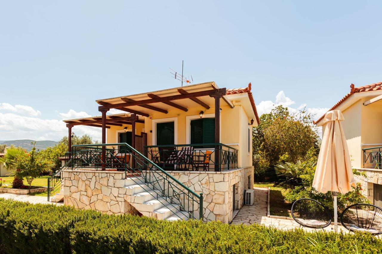 Dukes Poolside Houses Parálion Ástros Exterior photo