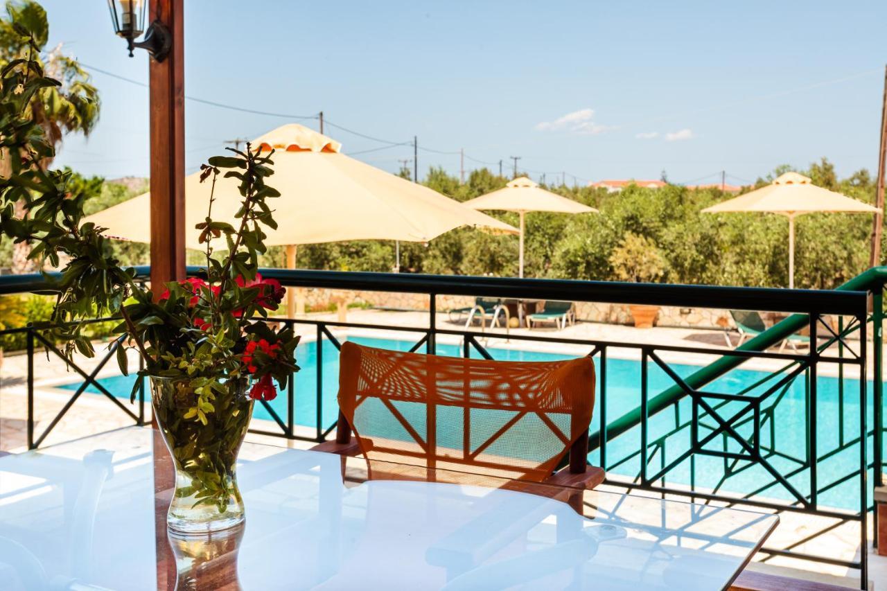 Dukes Poolside Houses Parálion Ástros Exterior photo
