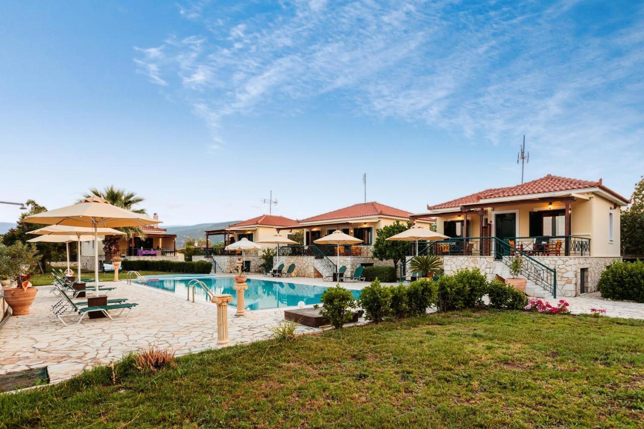 Dukes Poolside Houses Parálion Ástros Exterior photo