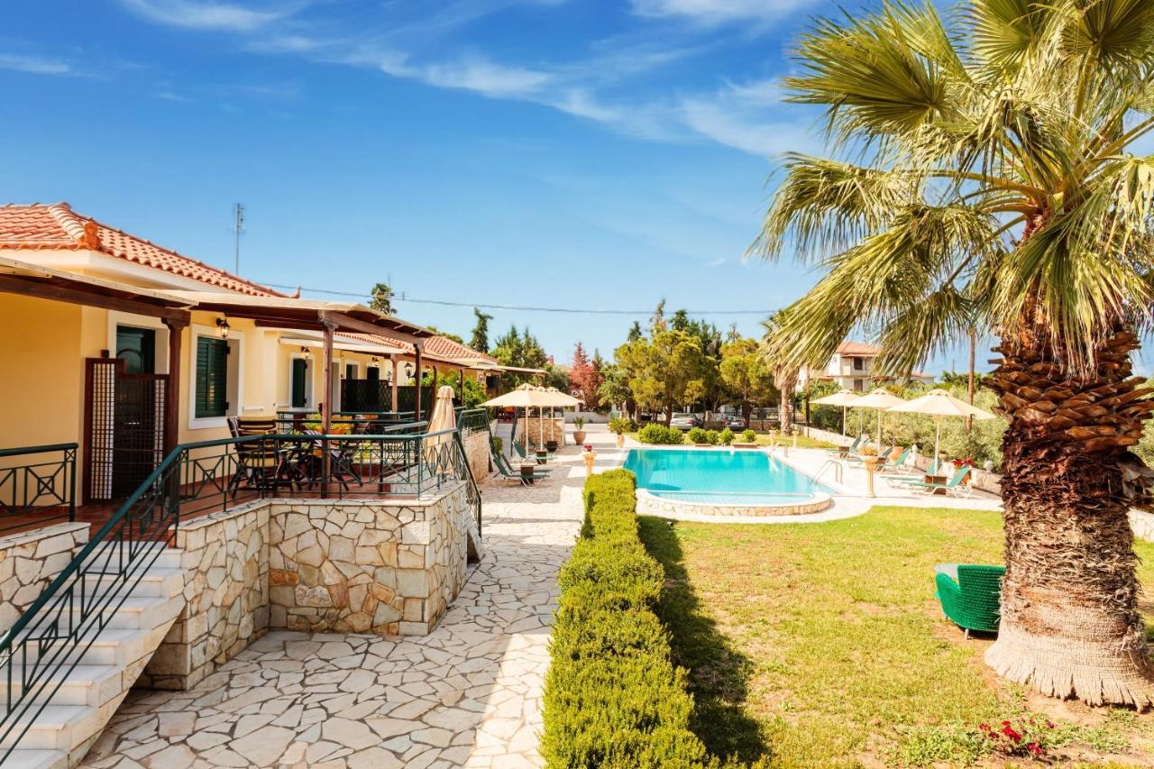 Dukes Poolside Houses Parálion Ástros Exterior photo