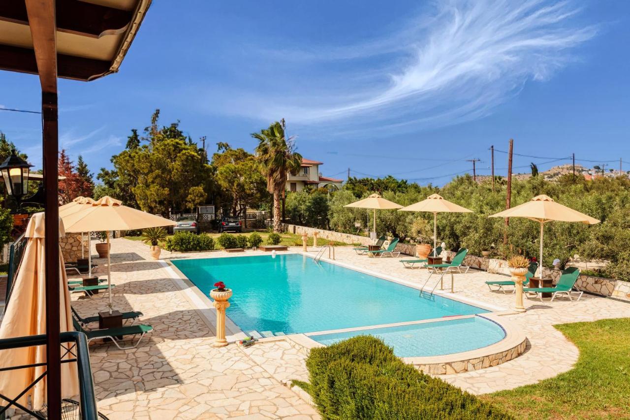Dukes Poolside Houses Parálion Ástros Exterior photo